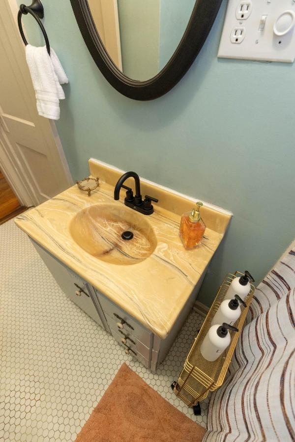 Historic Revival Midtown Memphis Duplex 64 Yes Pets Fast Wifi Free Parking Βίλα Εξωτερικό φωτογραφία