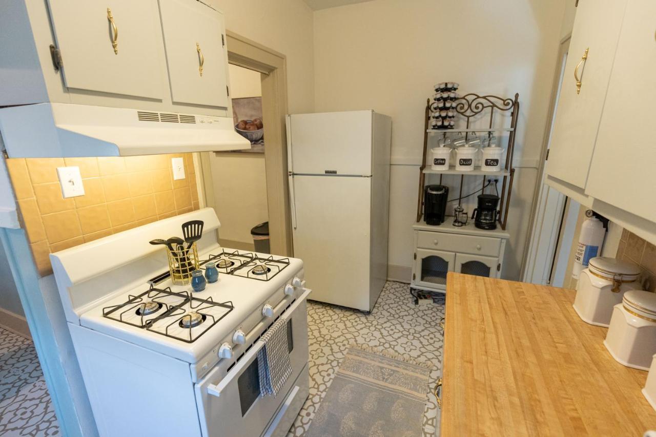 Historic Revival Midtown Memphis Duplex 64 Yes Pets Fast Wifi Free Parking Βίλα Εξωτερικό φωτογραφία